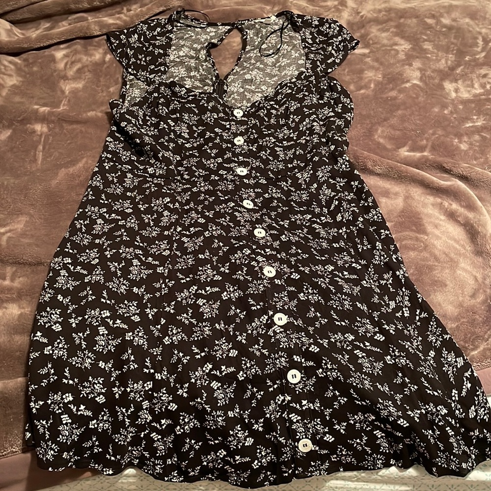 Cotton candy la button front floral black dress